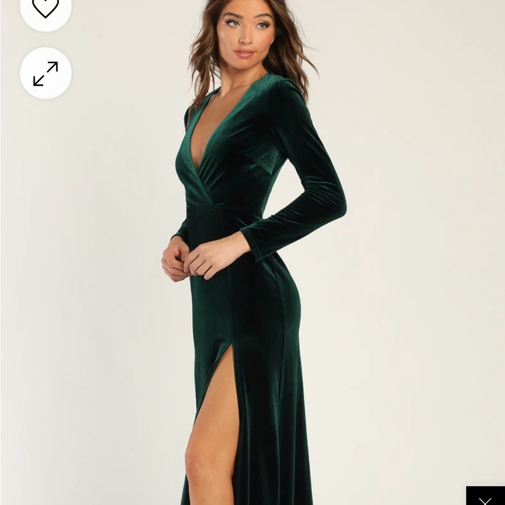 Elegant Green Velvet Long Sleeve Dress